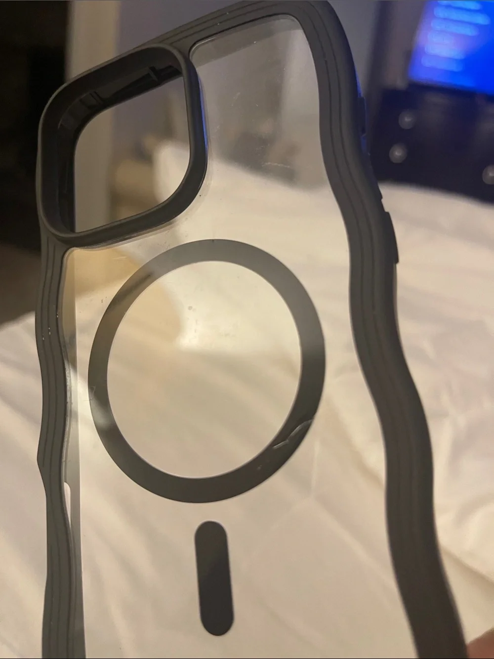 kate spade Black Clear MagSafe iPhone Case with Black AirPods Case